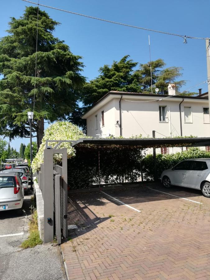 Suite Francy Panorama Бардолино Экстерьер фото